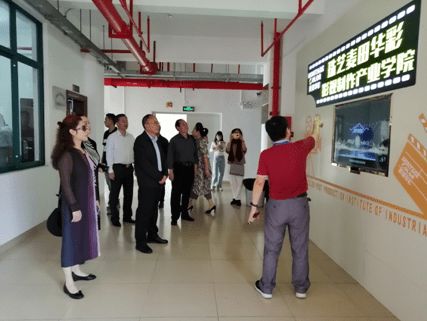 市政協(xié)副主席 民盟貴陽市委主委鄧勝龍率隊(duì)赴省外調(diào)研考察職業(yè)教育發(fā)展情況